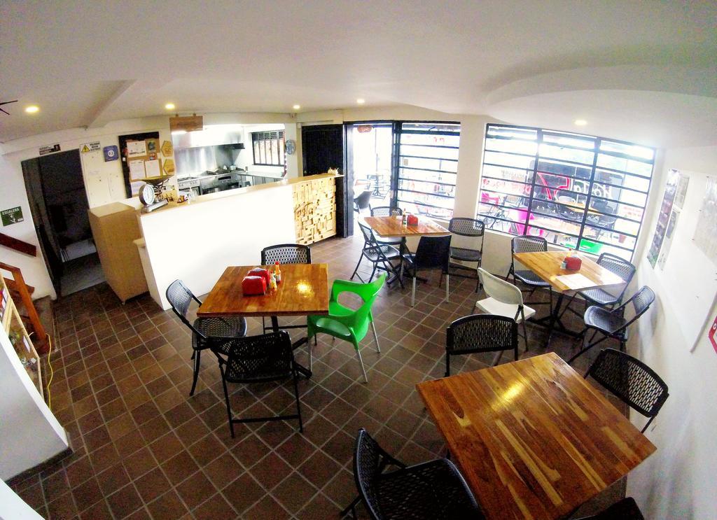 Hostal De La 57 Manizales Luaran gambar